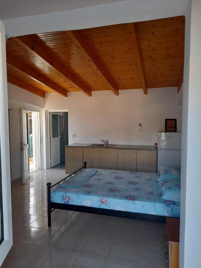Peter'S Sea House Hotel Himara Kültér fotó